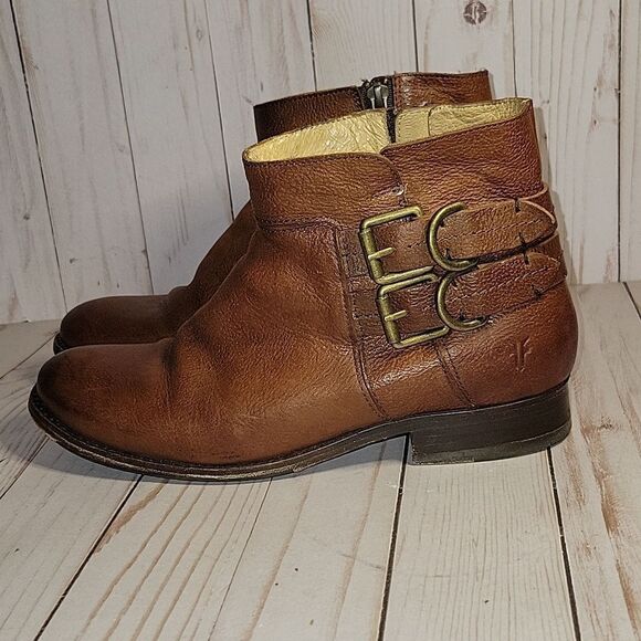 Frye  Molly D Ring Short Boot Booties - Picture 1 of 13